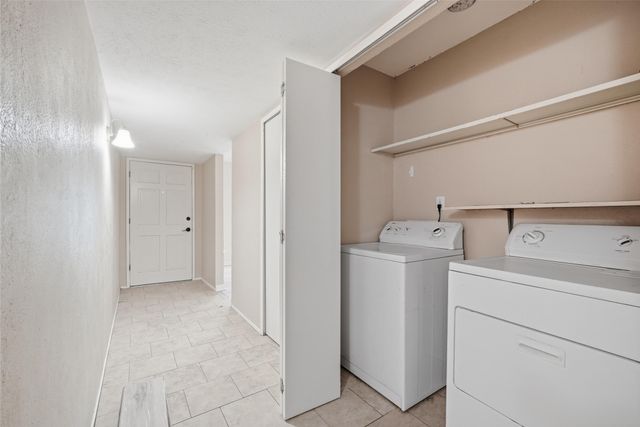 1501 Meandering Way, Garland, TX 75040