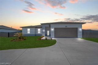 29 Diplomat PKWY E, Cape Coral, FL 33909