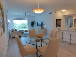802 W WINDWARD Way 303, Lantana, FL 33462