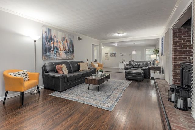 2662 ELMORE PARK RD, Bartlett, TN 38134