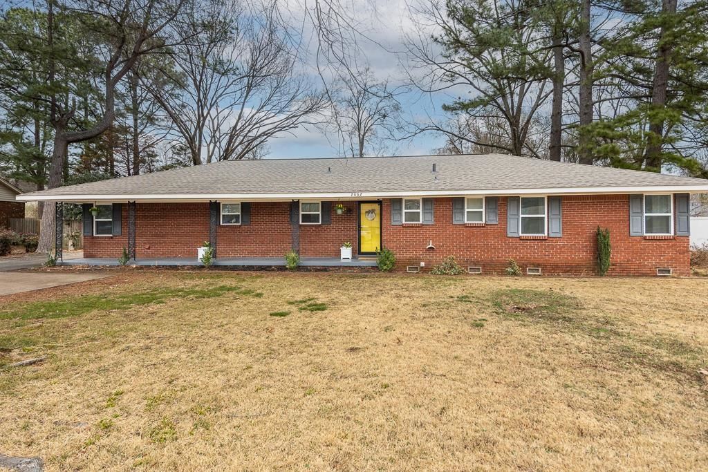 2662 ELMORE PARK RD, Bartlett, TN 38134