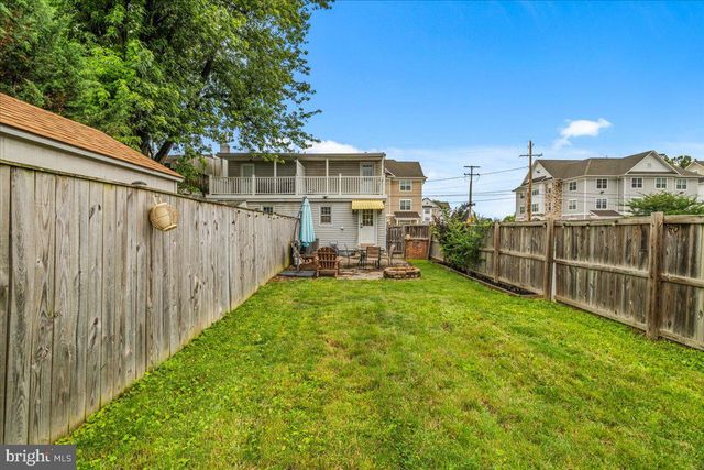 46 HAMILTON AVE, Frederick, MD 21701