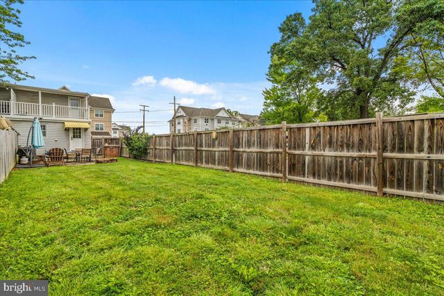 46 HAMILTON AVE, Frederick, MD 21701
