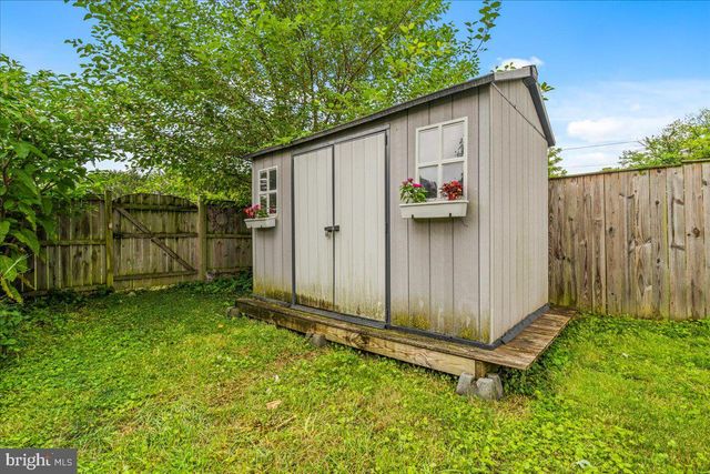 46 HAMILTON AVE, Frederick, MD 21701
