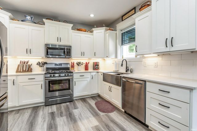 703 E Holland Drive, Bloomington, IN 47401