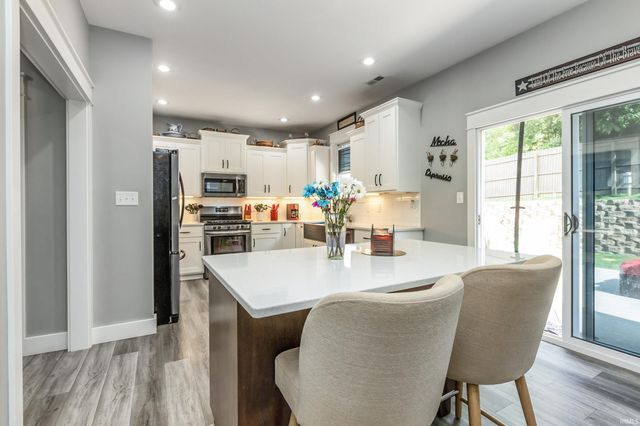 703 E Holland Drive, Bloomington, IN 47401