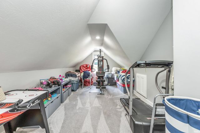 703 E Holland Drive, Bloomington, IN 47401