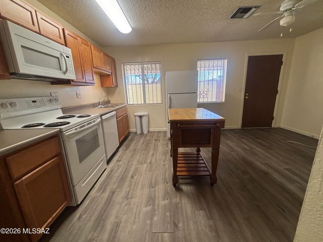 1419 E Linden Street, Tucson, AZ 85719