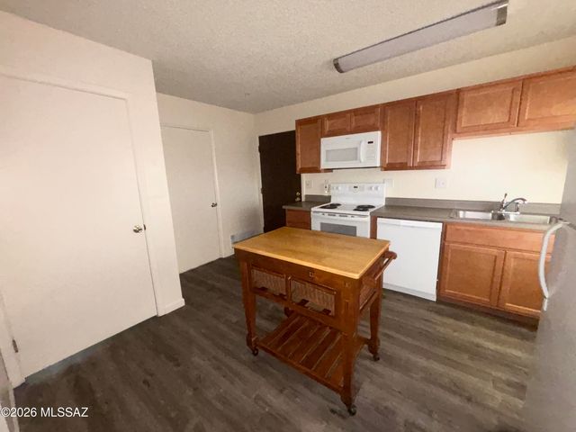 1419 E Linden Street, Tucson, AZ 85719