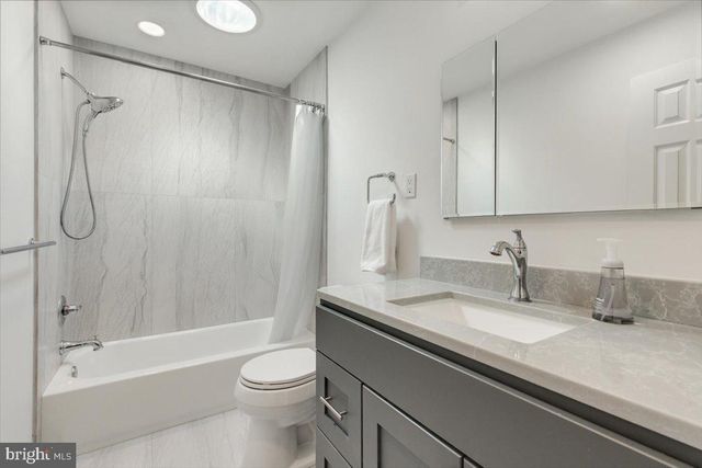 1433 LAYMAN ST, Mclean, VA 22101