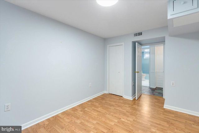 1433 LAYMAN ST, Mclean, VA 22101