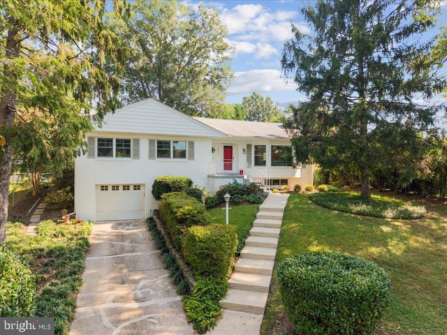 1433 LAYMAN ST, Mclean, VA 22101