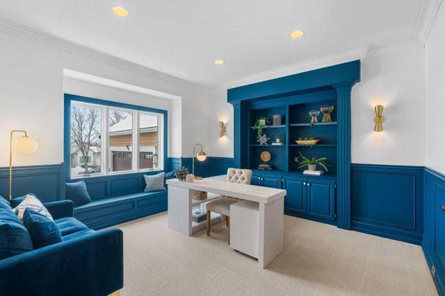 16105 37th Avenue N, Plymouth, MN 55446