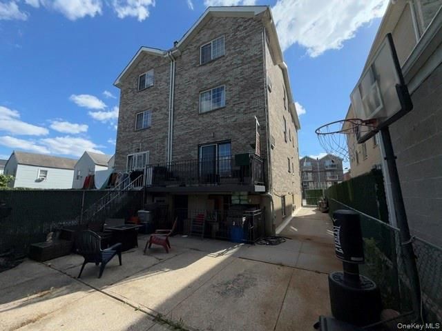262 Davis Avenue, Bronx, NY 10465