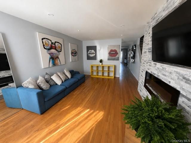 262 Davis Avenue, Bronx, NY 10465