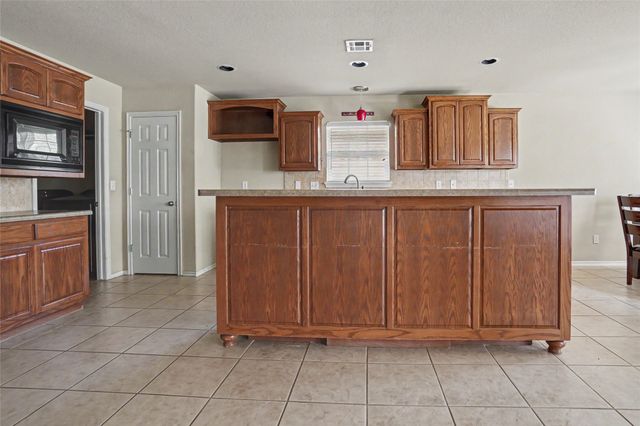 20230 E 50th Place, Broken Arrow, OK 74014