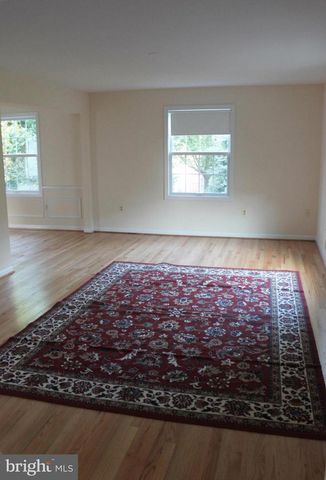 6210 COTTONWOOD ST, Mclean, VA 22101