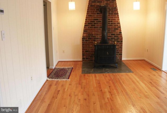 6210 COTTONWOOD ST, Mclean, VA 22101