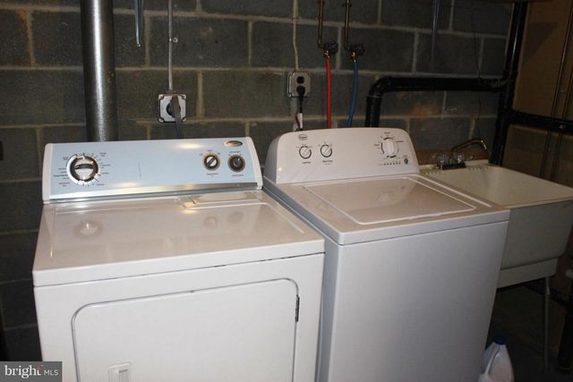 6210 COTTONWOOD ST, Mclean, VA 22101