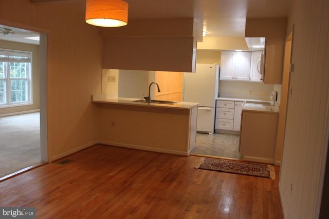 6210 COTTONWOOD ST, Mclean, VA 22101