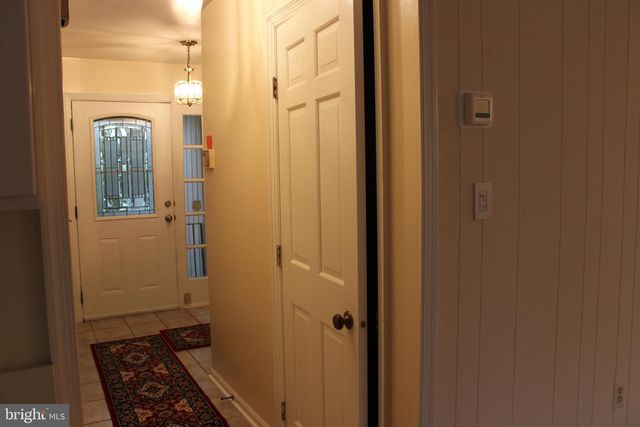 6210 COTTONWOOD ST, Mclean, VA 22101