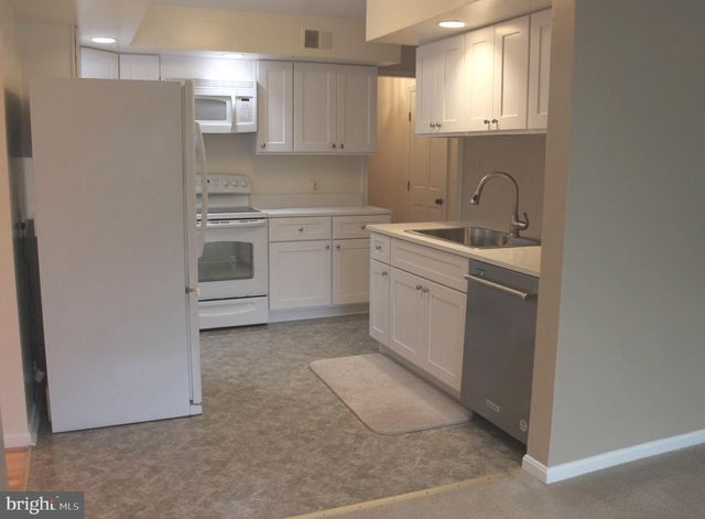 6210 COTTONWOOD ST, Mclean, VA 22101