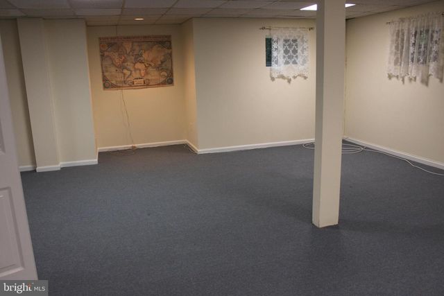 6210 COTTONWOOD ST, Mclean, VA 22101