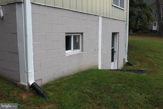 6210 COTTONWOOD ST, Mclean, VA 22101