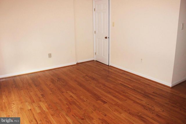 6210 COTTONWOOD ST, Mclean, VA 22101