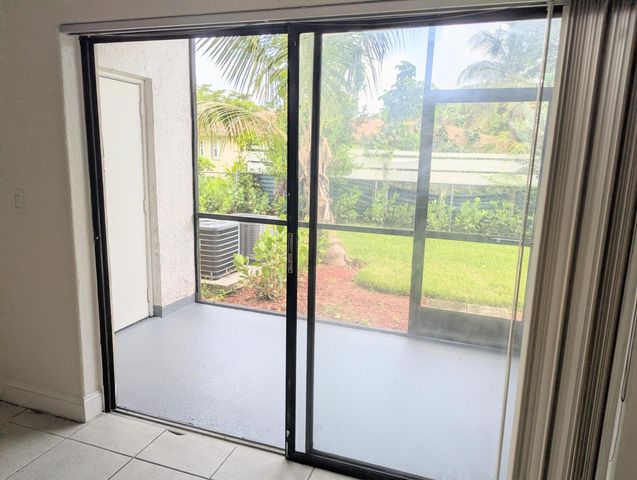 11331 Royal Palm Boulevard, Coral Springs, FL 33065