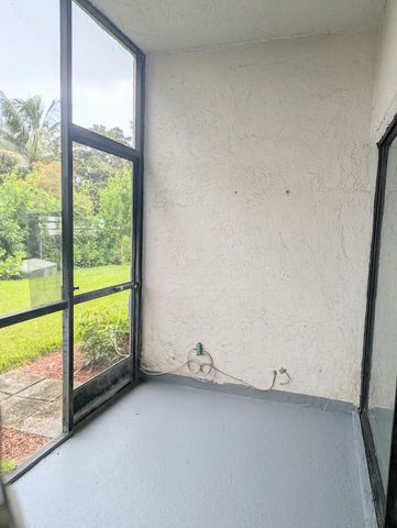 11331 Royal Palm Boulevard, Coral Springs, FL 33065