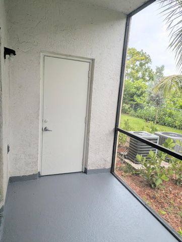 11331 Royal Palm Boulevard, Coral Springs, FL 33065