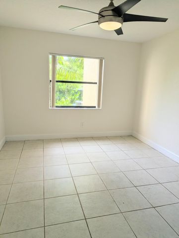 11331 Royal Palm Boulevard, Coral Springs, FL 33065