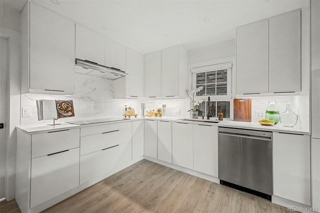 1450 S Glencoe Street, Denver, CO 80222