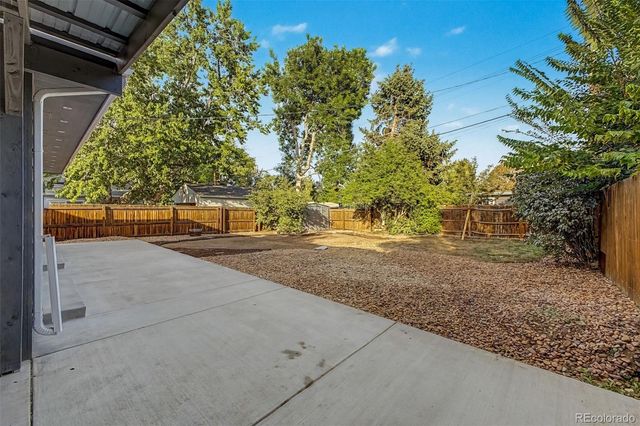 1450 S Glencoe Street, Denver, CO 80222