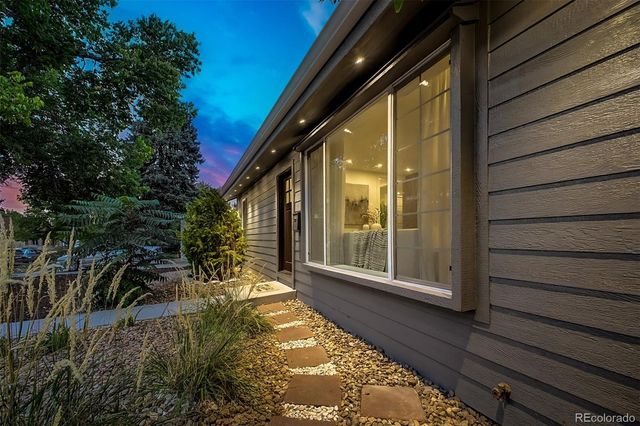 1450 S Glencoe Street, Denver, CO 80222