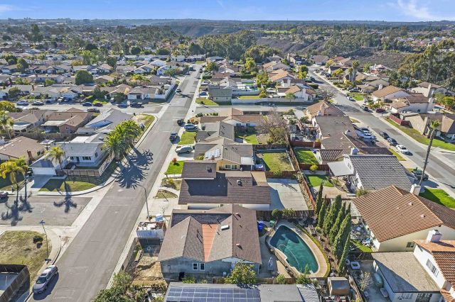 7742 Parma Ln, San Diego, CA 92126