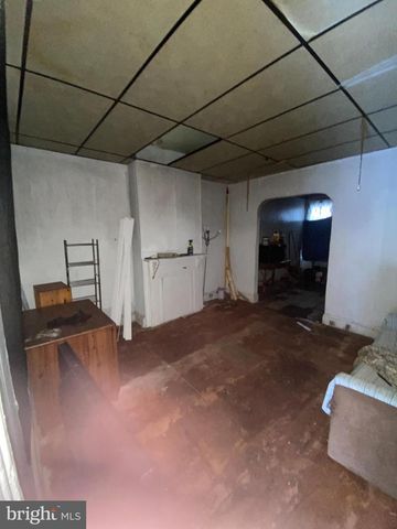 2022 BELLEVUE ST, Philadelphia, PA 19140