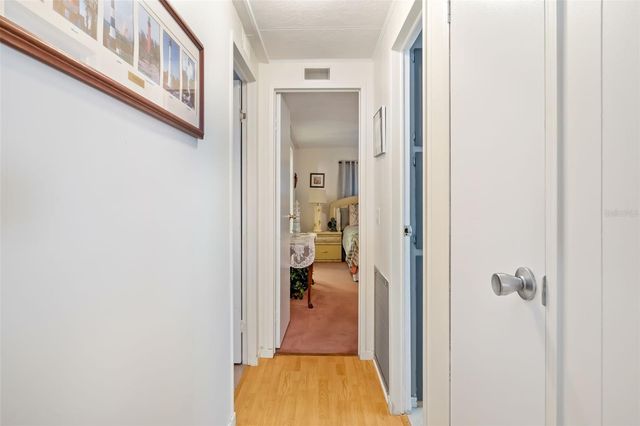 5619 BAYSHORE ROAD 423, Palmetto, FL 34221