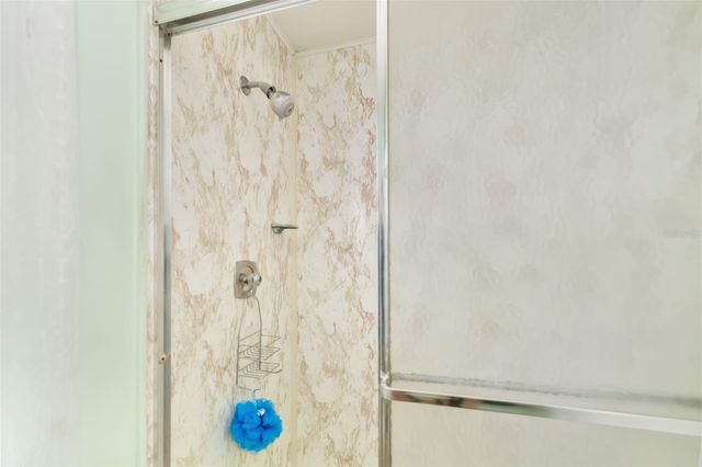 5619 BAYSHORE ROAD 423, Palmetto, FL 34221