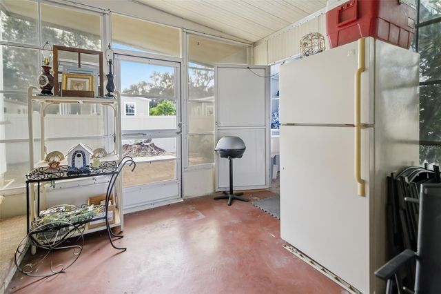 5619 BAYSHORE ROAD 423, Palmetto, FL 34221