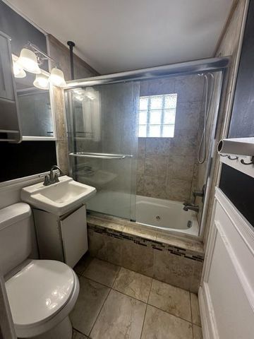 1702 Park Street, Middleton, WI 53562
