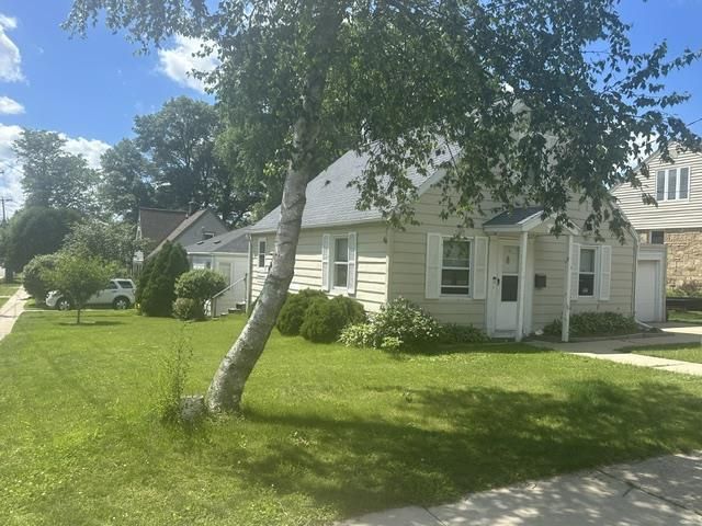 1702 Park Street, Middleton, WI 53562