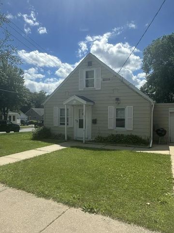 1702 Park Street, Middleton, WI 53562