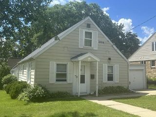 1702 Park Street, Middleton, WI 53562