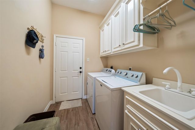 47 Cloverdale Court, Montgomery, TX 77356