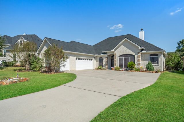 47 Cloverdale Court, Montgomery, TX 77356