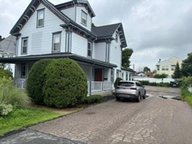 5 Walnut Avenue 4, Stoughton, MA 02072