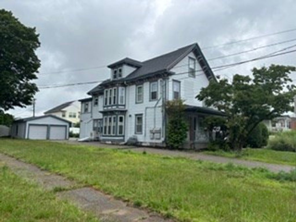 5 Walnut Avenue 4, Stoughton, MA 02072