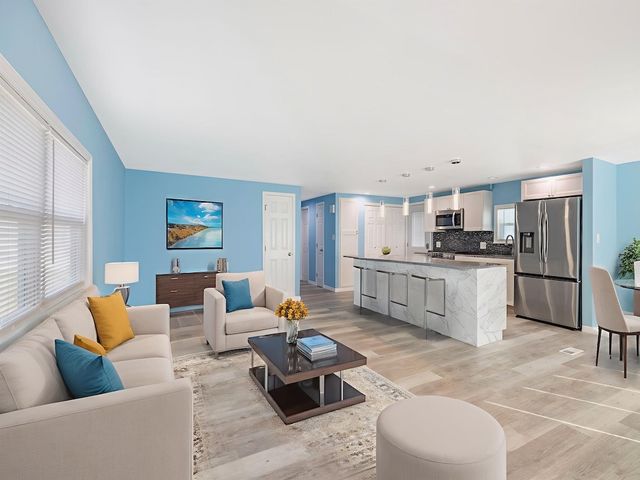 953 Laurel Circle, Sebastian, FL 32976